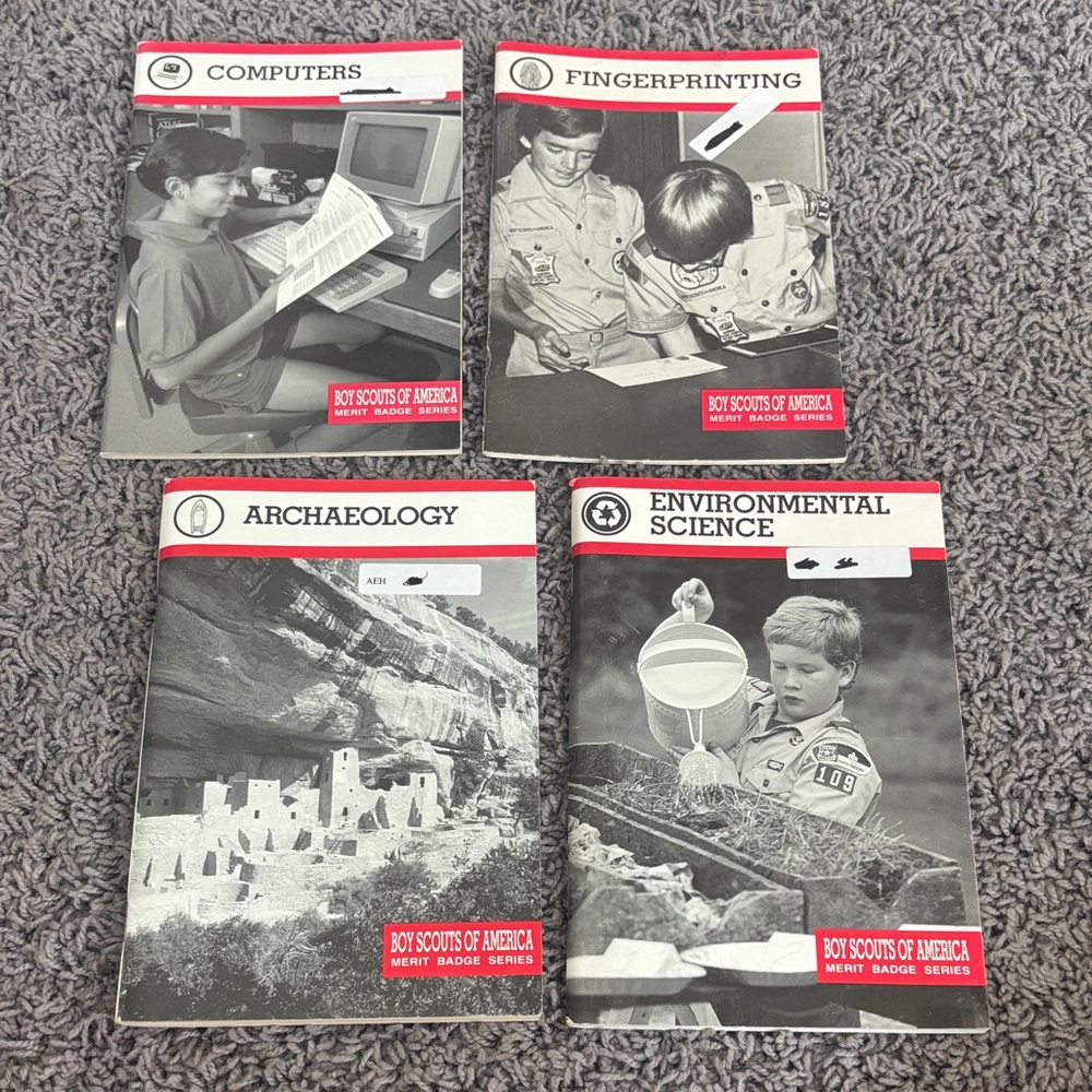 Boy Scouts of America merit badge book set of 4
